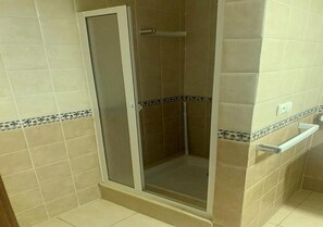Bathtub, bidet, towels - Residence Kabila Vista 4924 (Mdiq)