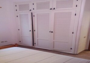 2 chambres, draps fournis