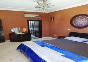 3 bedrooms