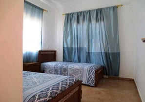 2 bedrooms, bed sheets
