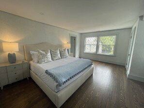 5 chambres, fer et planche à repasser, accès au Wi-Fi (inclus)