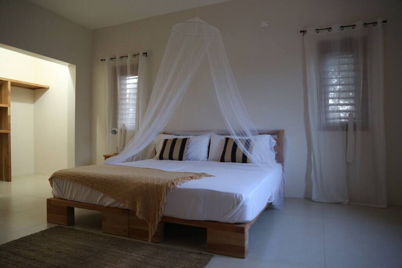 6 camere, materassi in memory foam, una cassaforte in camera