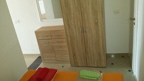 1 Schlafzimmer, Bügeleisen/Bügelbrett, Internetzugang, Bettwäsche