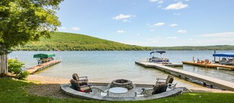 Port Side: "Family Retreat on Keuka Lake"