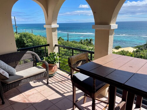 Stunning Paradise Overlook - Incredible Views from Every Room