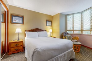 1 chambre, fer et planche à repasser, accès Internet, draps fournis