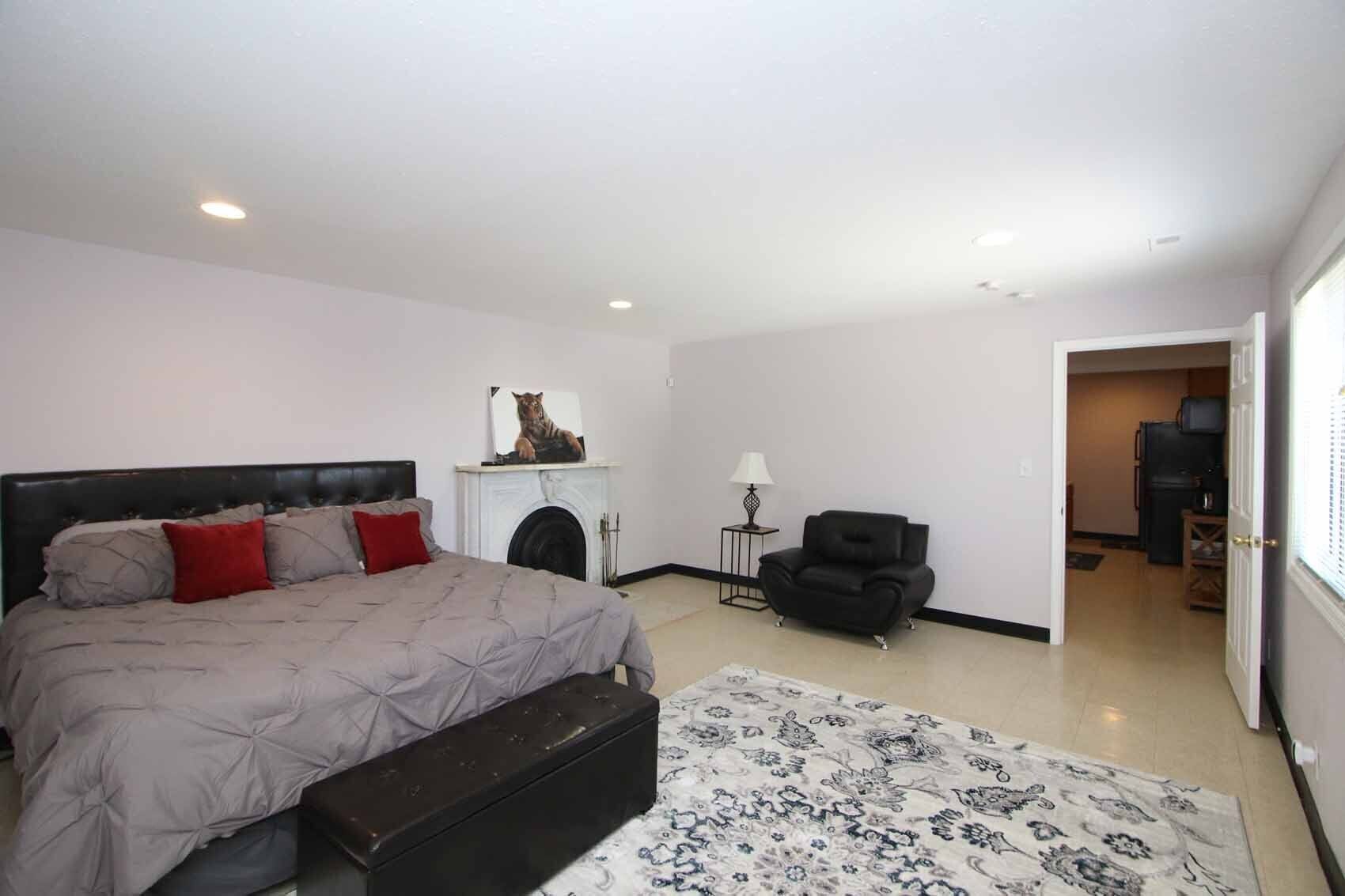 2 chambres, fer et planche à repasser, Wi-Fi gratuit, draps fournis