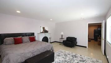 2 chambres, fer et planche Ă repasser, Wi-Fi gratuit, draps fournis