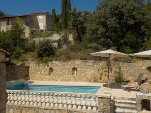 Piscine extérieure