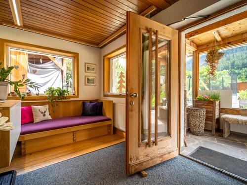 Geräumige Wohnung mit Skiraum und Terrasse