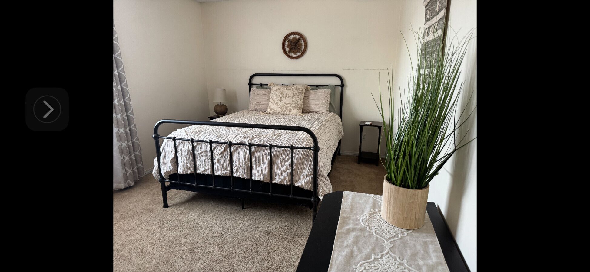 3 室のベッドルーム、デスク、アイロン / アイロン台、WiFi (無料)