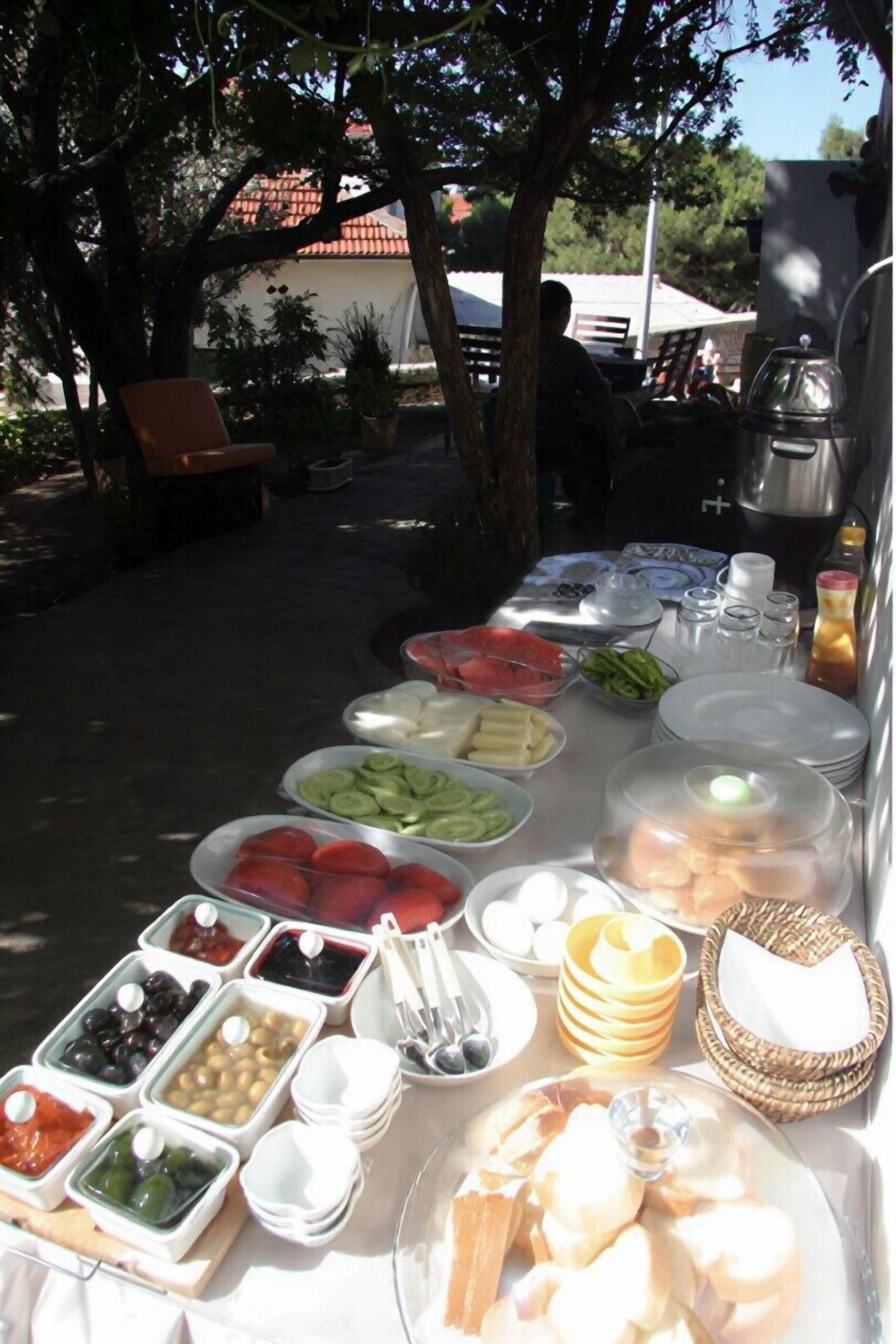 Tägliches inbegriffenes Frühstücksbuffet