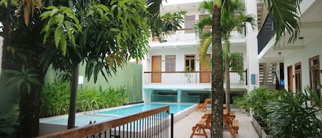 Piscine extérieure