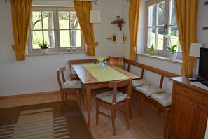 Dining - Ferienwohnung Gaßoidhof EG (Fieberbrunn)