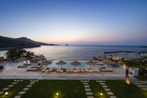 Front of property - niXie Hotel & Beach - Adults Only  (Bodrum)
