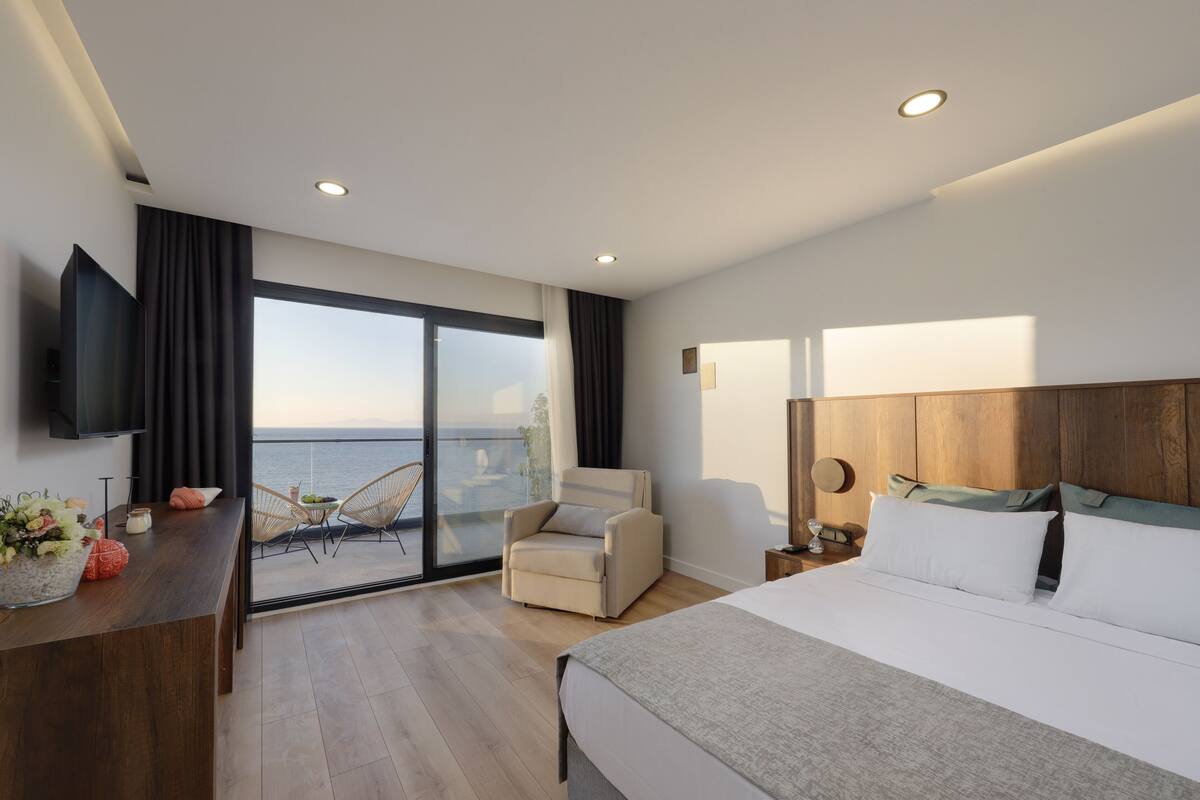 Sábanas de algodón egipcio, ropa de cama de alta calidad y minibar