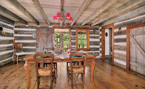 Country Delight | Close to Town | Pets up to 30 Lbs w/fee