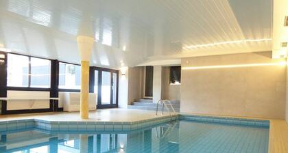 Perfekte Lage am Einstieg zum Winterberger Skiliftkarussell sowie zu den Wanderwegen