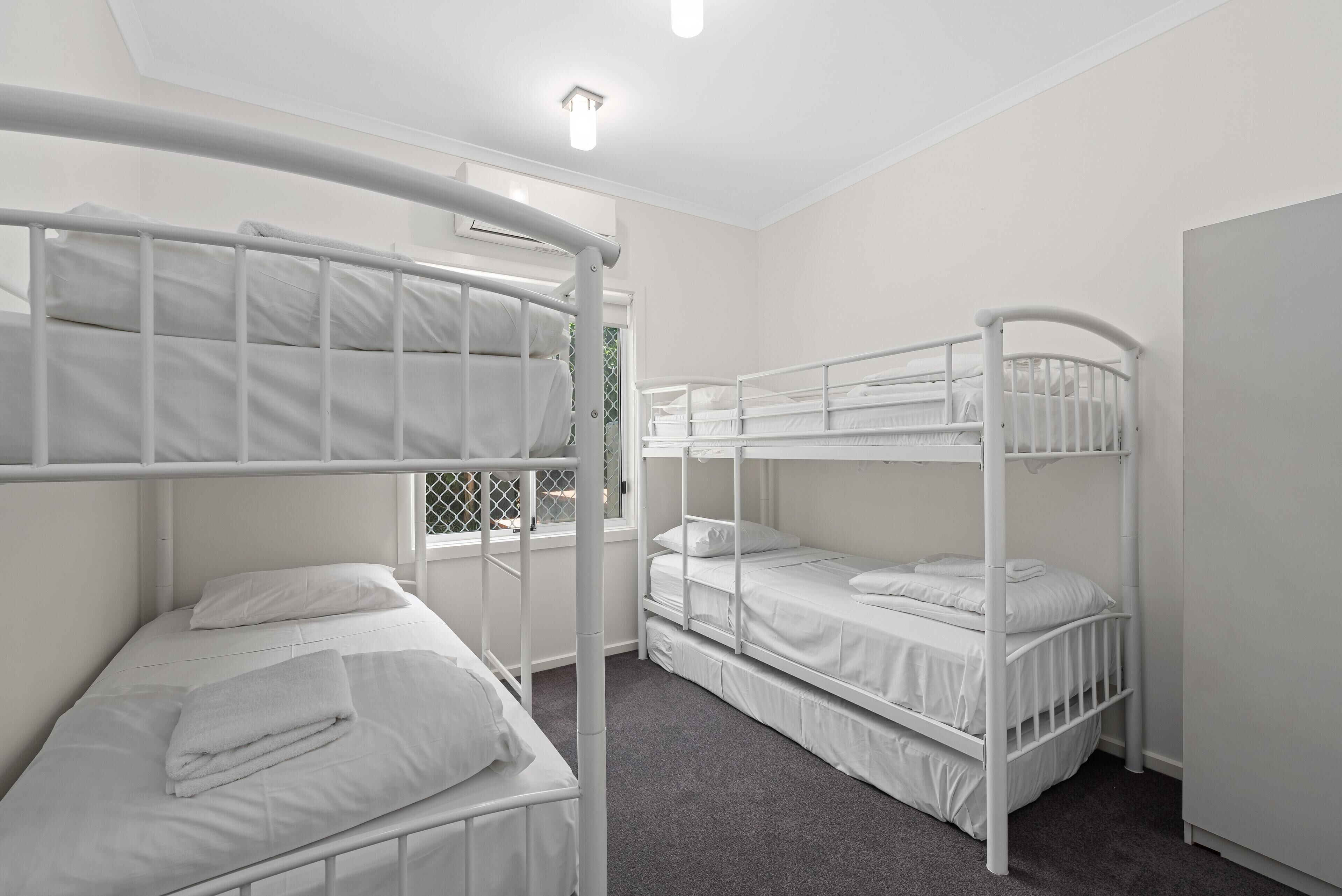 Chloe's Place ~ Aldinga Beach - Airy Family Abode Overlooking a Reserve — image 23