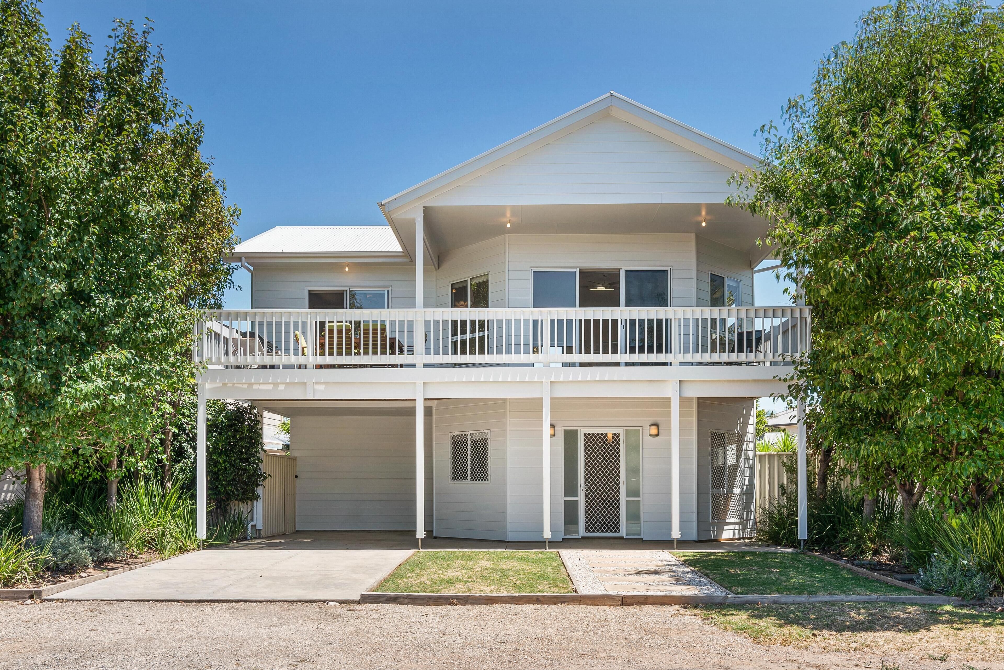 Chloe's Place ~ Aldinga Beach - Airy Family Abode Overlooking a Reserve — image 26