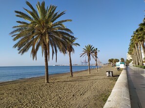 On the beach - Nuevo!!! Playa, Centro y Cultura. Acceso Premium (Málaga)