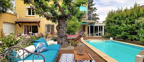 Piscine extérieure, piscine chauffée