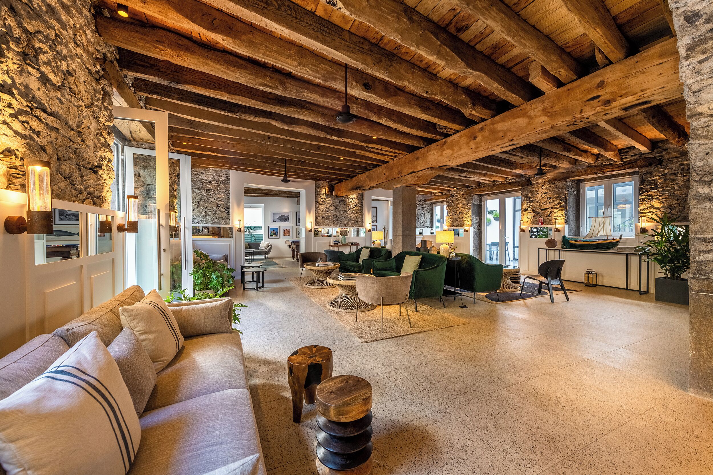 Khu tiếp khách ở sảnh