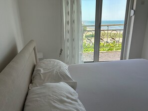 2 Schlafzimmer, Reisekinderbett, kostenloses WLAN, Bettwäsche