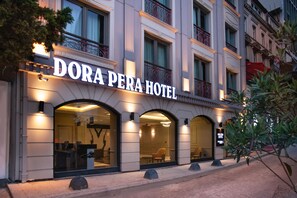 Exterior - Dora Pera Hotel (Istanbul)