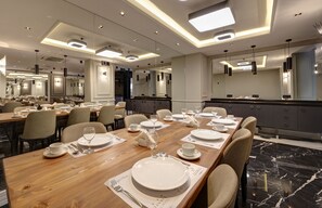 Restaurant - Dora Pera Hotel (Istanbul)