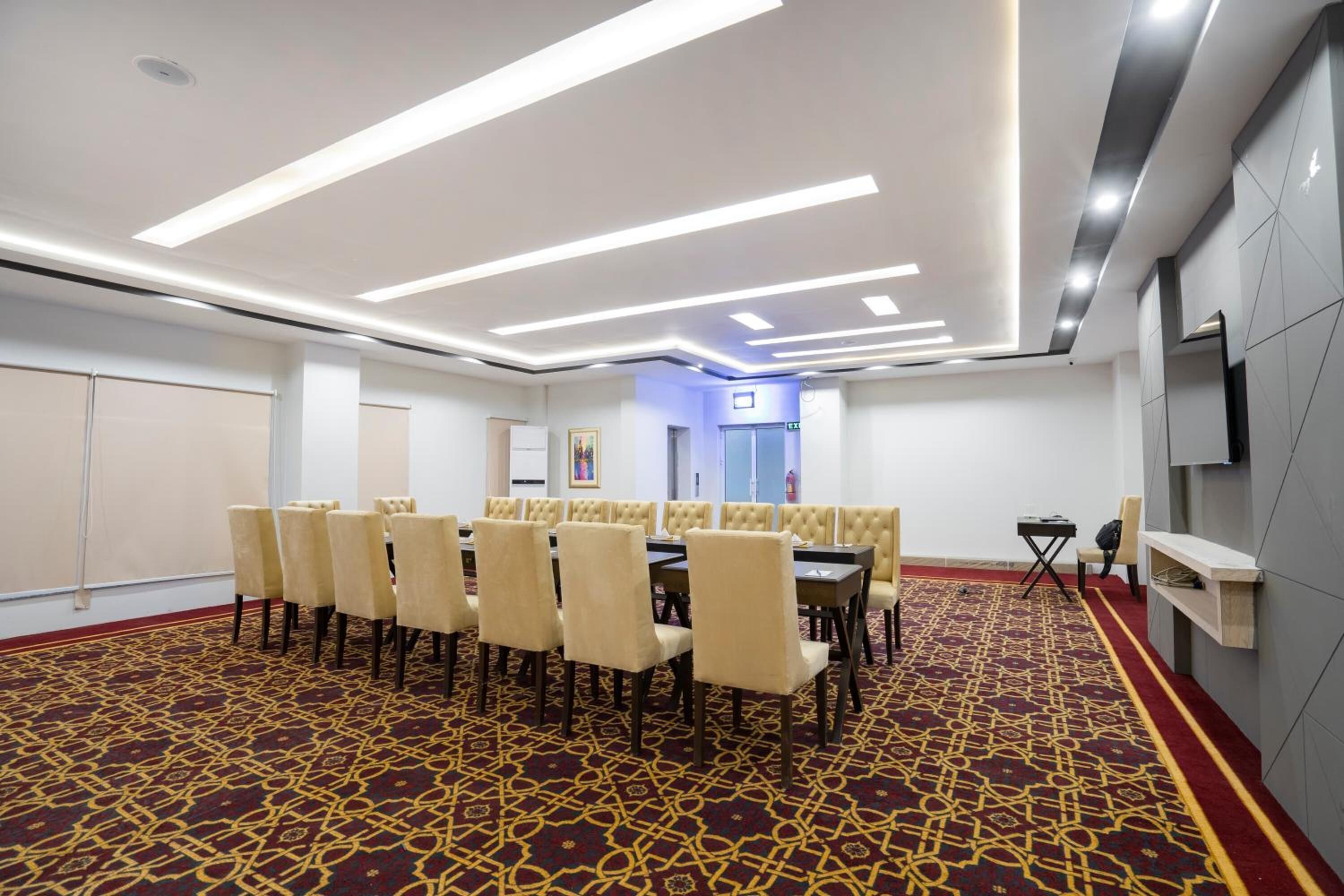 Meeting facility