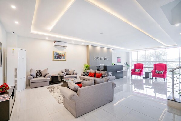 Televisor LED de 40 polzades amb canals digitals i televisor