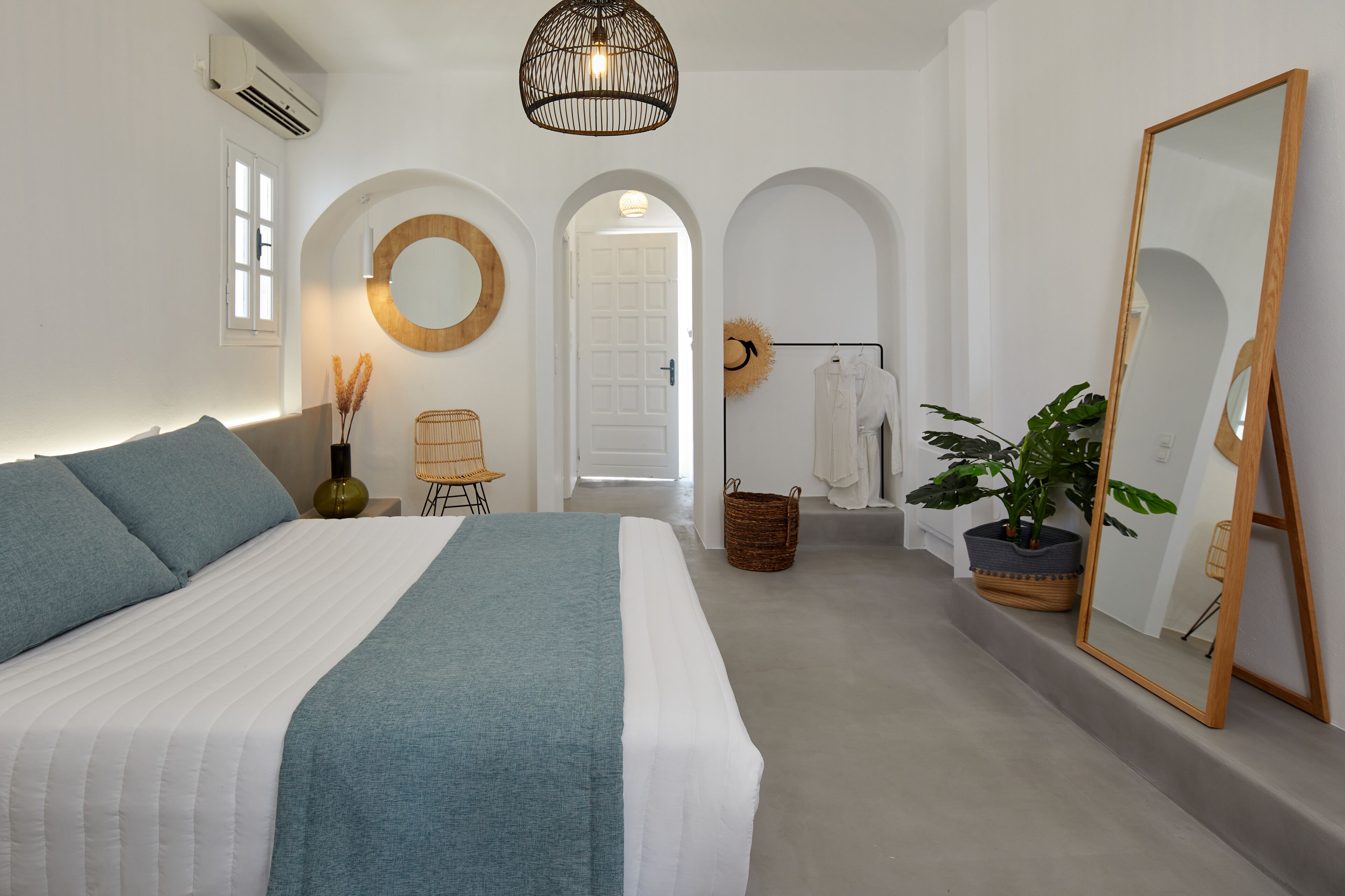 Suite Standard, vista mare | Minibar, con stile personalizzato, con arredamento individuale