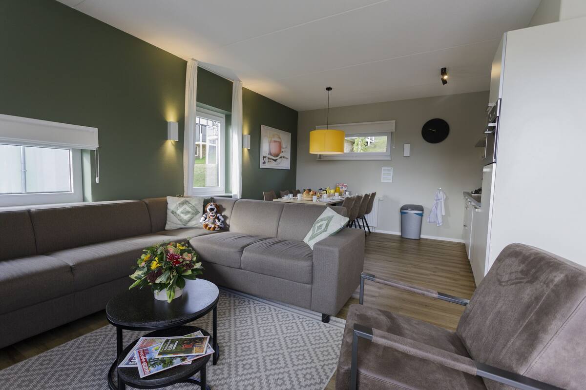 Villa Chiemsee Comfort | 起居區 | 平面電視、 DVD 播放機