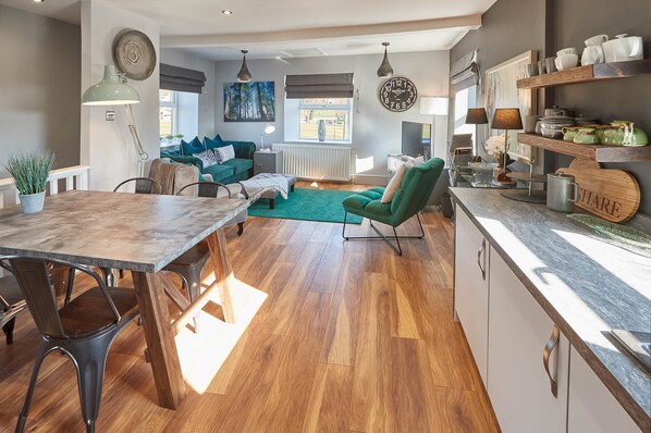 House | In-room dining - No. 9 Victoria Road (Richmond)