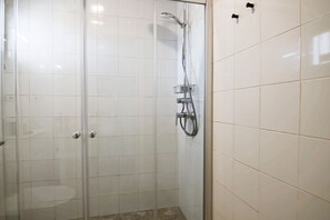 Luxe studio | Badkamer