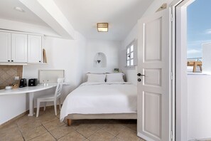 1 bedroom, iron/ironing board, free WiFi - Calderas Hug & Panoramic Sea View Suites (Santorini)