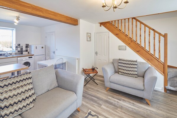 House | Living area - Robins Den (Whitby)