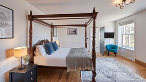 House - The Farmhouse (Bridlington)