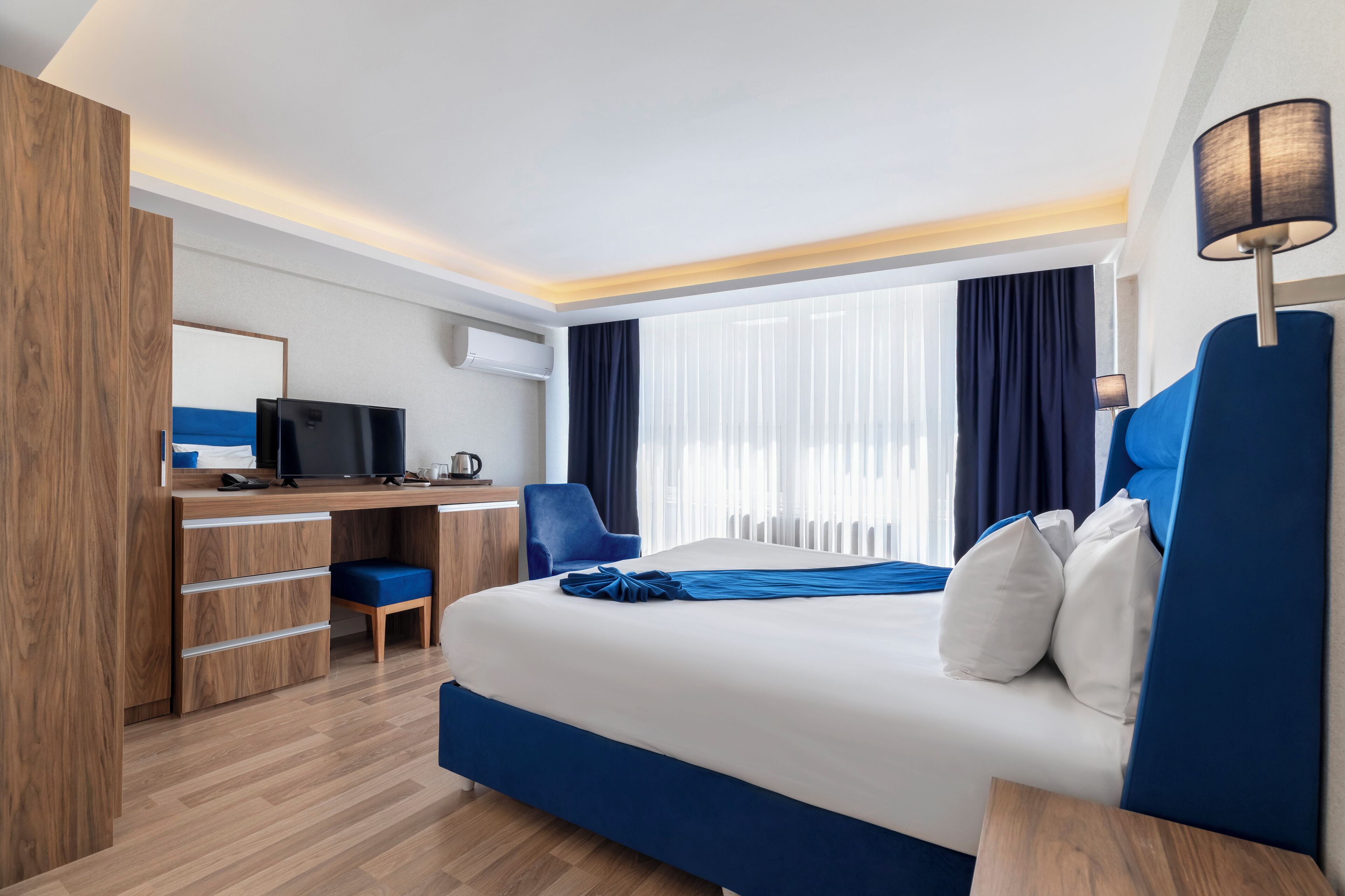 standard room, annex building, no lift, floor 4-5 | 1 bedroom, egyptian cotton sheets, premium bedding, minibar