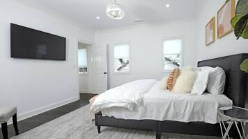 4 Schlafzimmer, Bügeleisen/Bügelbrett, Reisekinderbett, WLAN