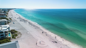 Beach nearby - Swizzle On The Sound · Saltwater Pool · 30-Night Minimum (Holmes Beach)
