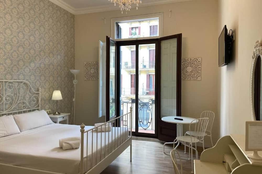 Hostal Lumine Suites by gaiarooms