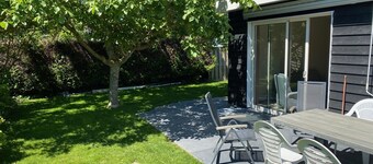 Quiet recreation house in Zeeland with Netflix 2