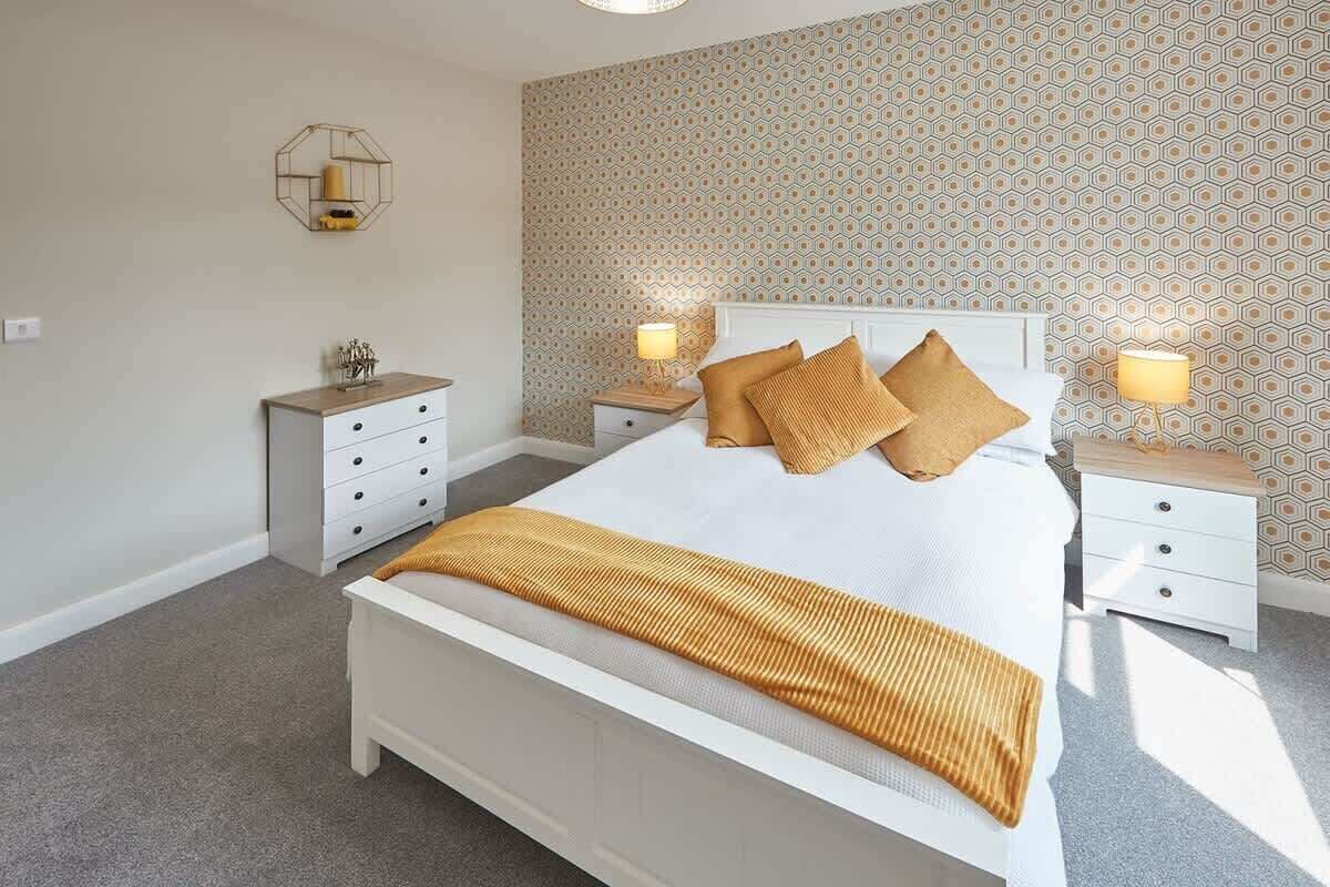 Badgers Cottage, Brotton - Host & Stay