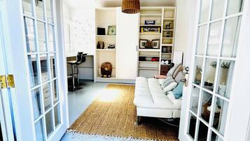 Smart TV, fireplace, DVD player, offices