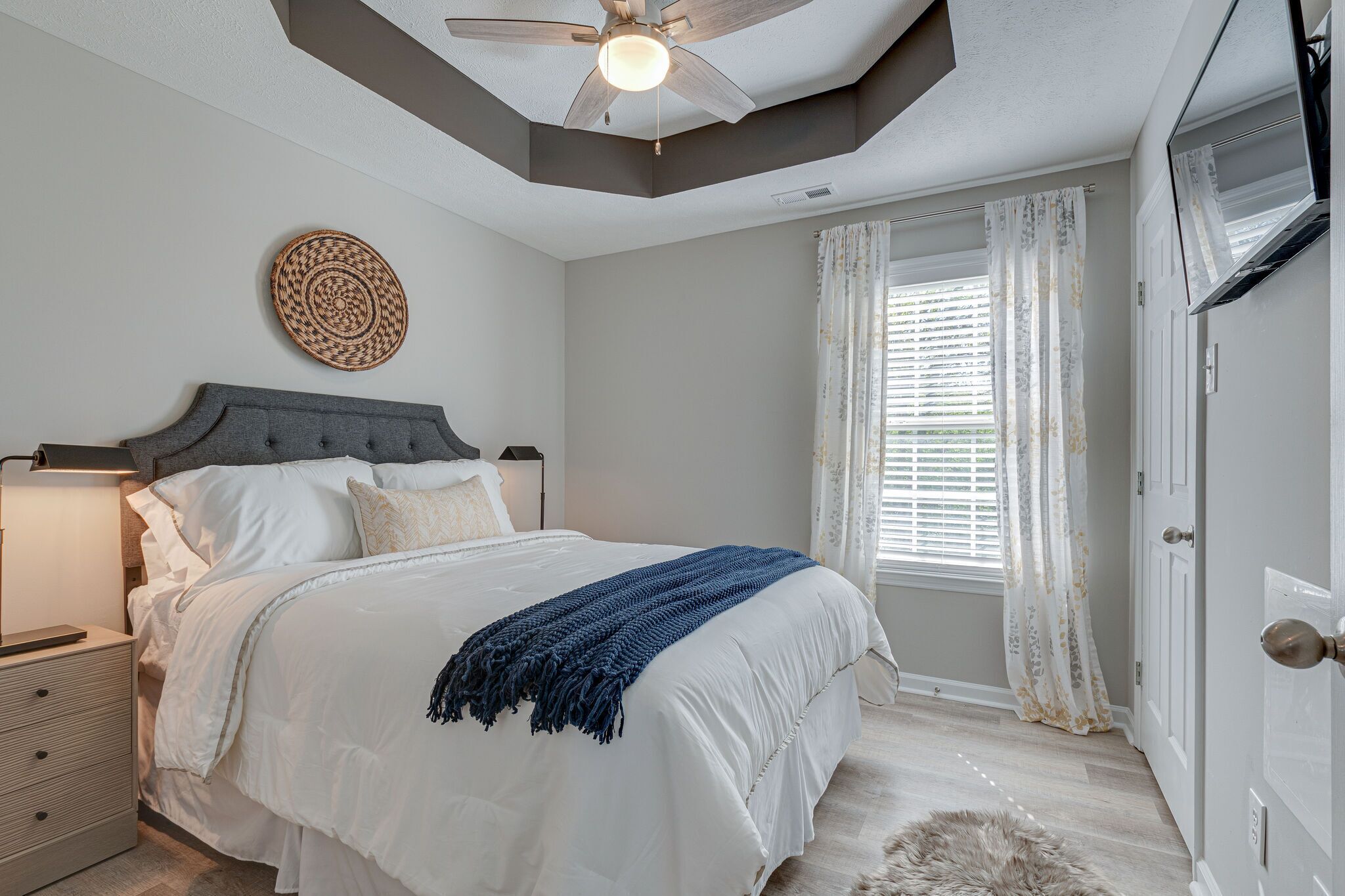 1 chambre, fer et planche à repasser, Wi-Fi gratuit, draps fournis