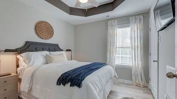 1 bedroom, iron/ironing board, free WiFi, bed sheets