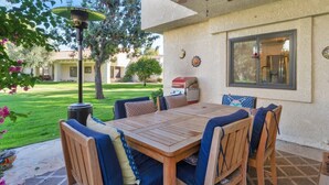 Outdoor dining - La Hacienda | 3BR Santa Rosa Cove (La Quinta)