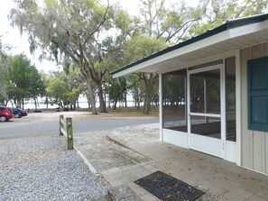 Exterior detail - Best lake view cottage #21 at Salt Springs Resort  (Fort McCoy)